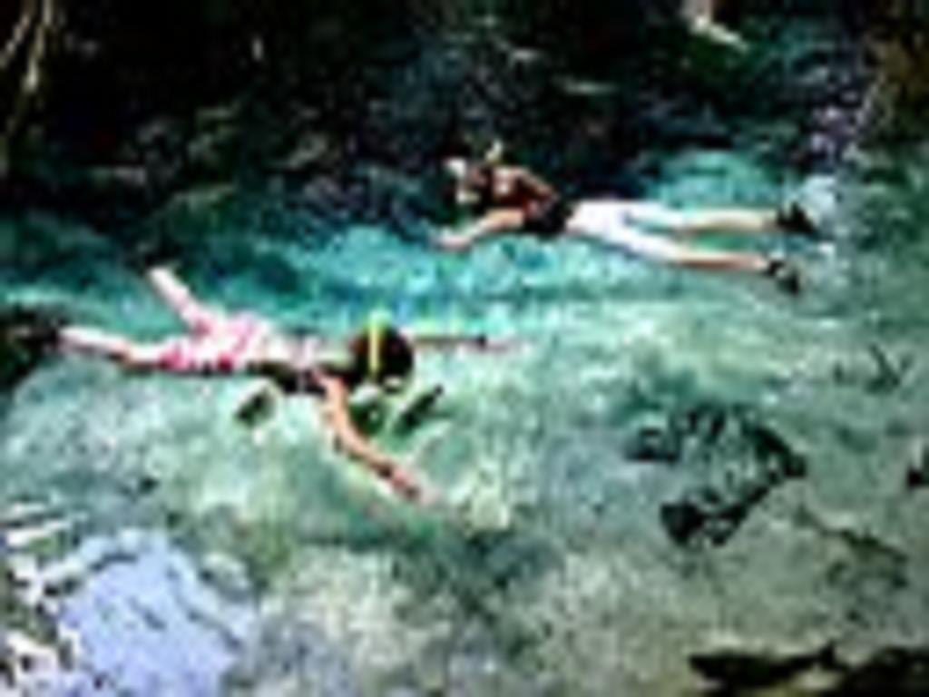 Hotel Pousada And Safari กูยาบา ภายนอก รูปภาพ